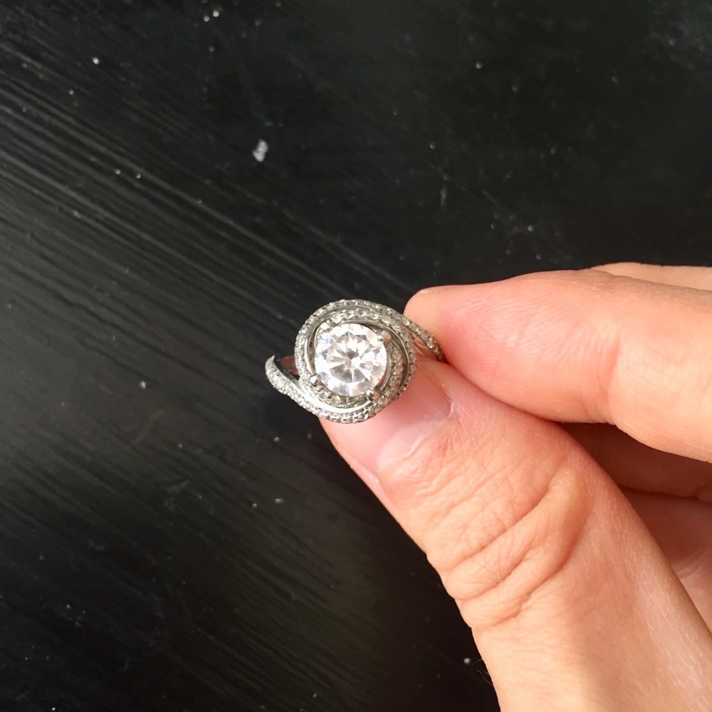1.02ct Platinum Diamond Ring Size 5